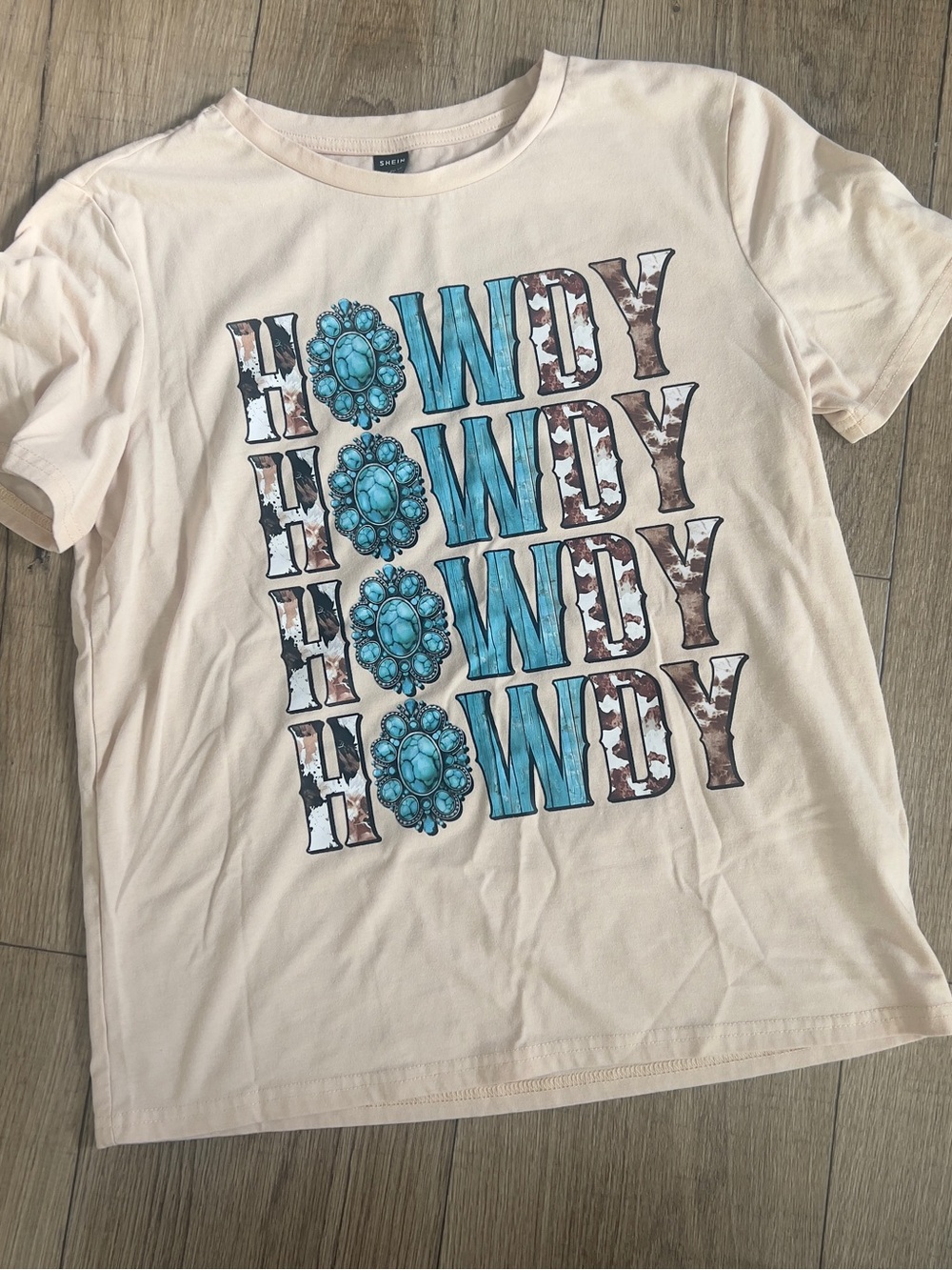 SHEIN Light Pink Graphic 'Howdy' Tee with Turquoise Accents